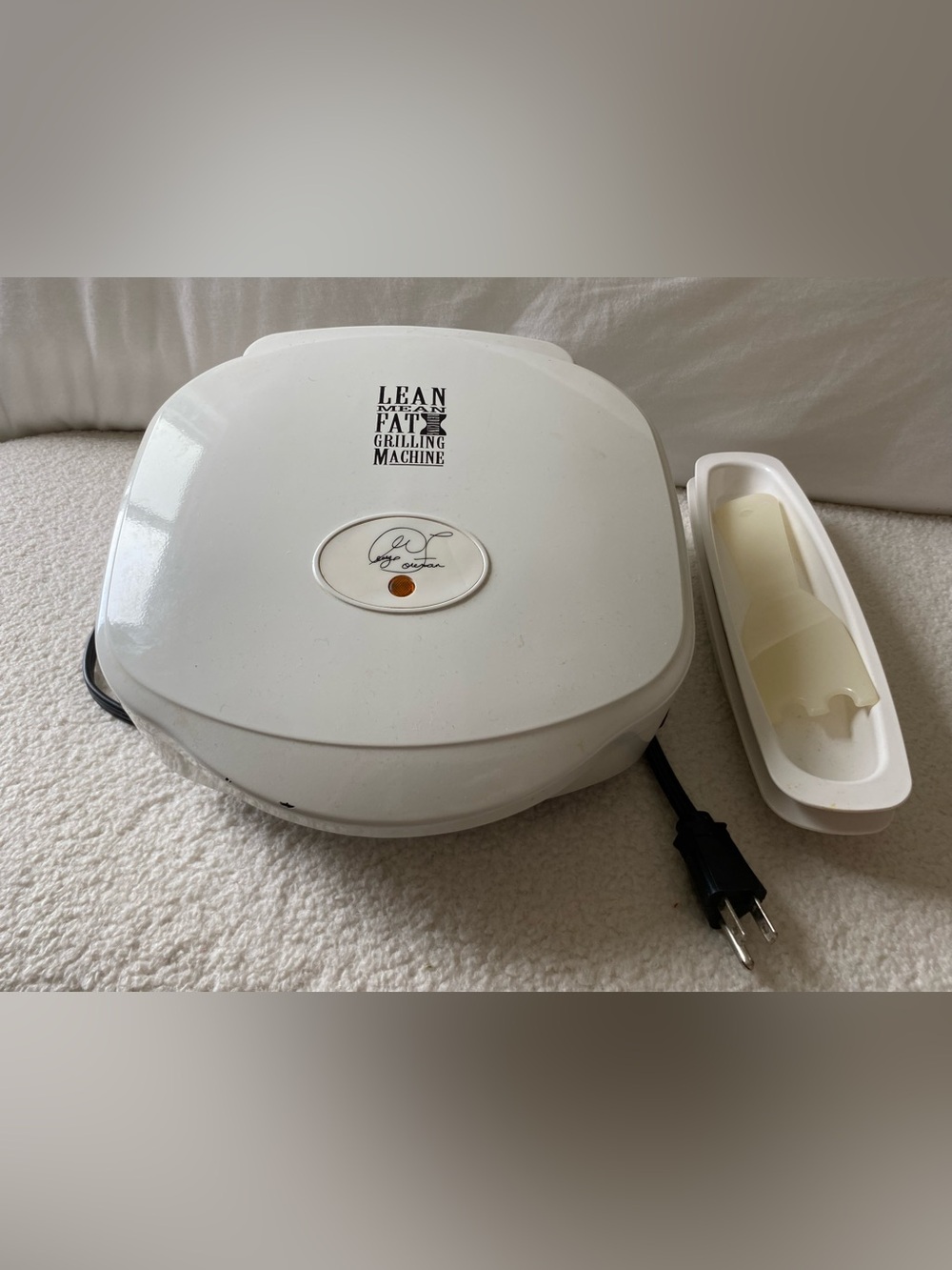 George Foreman Lean Mean Fat Grilling Machine Electric Grill - White